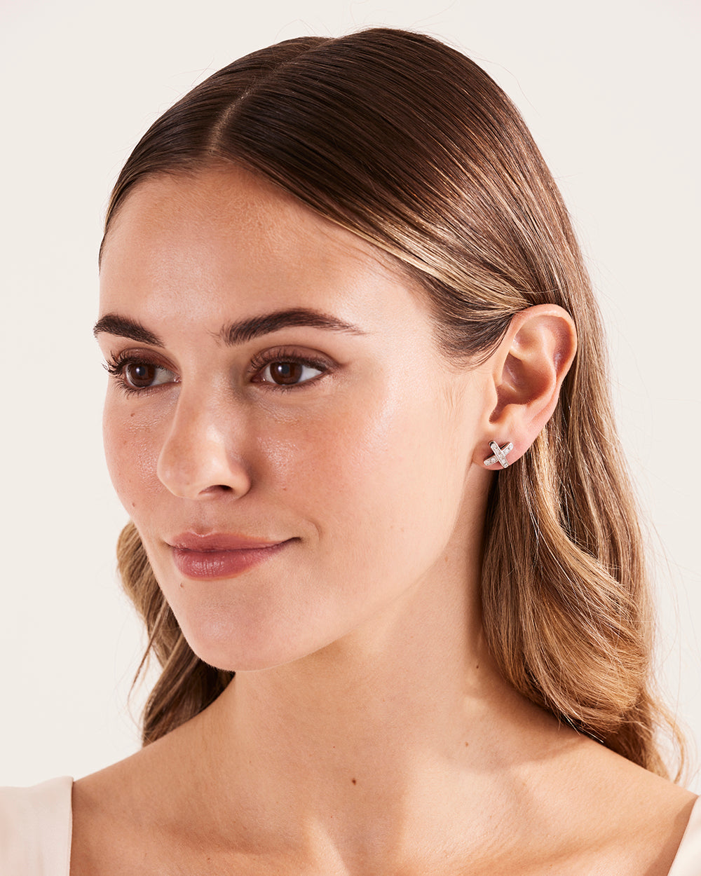 White Gold Diamond X Earrings