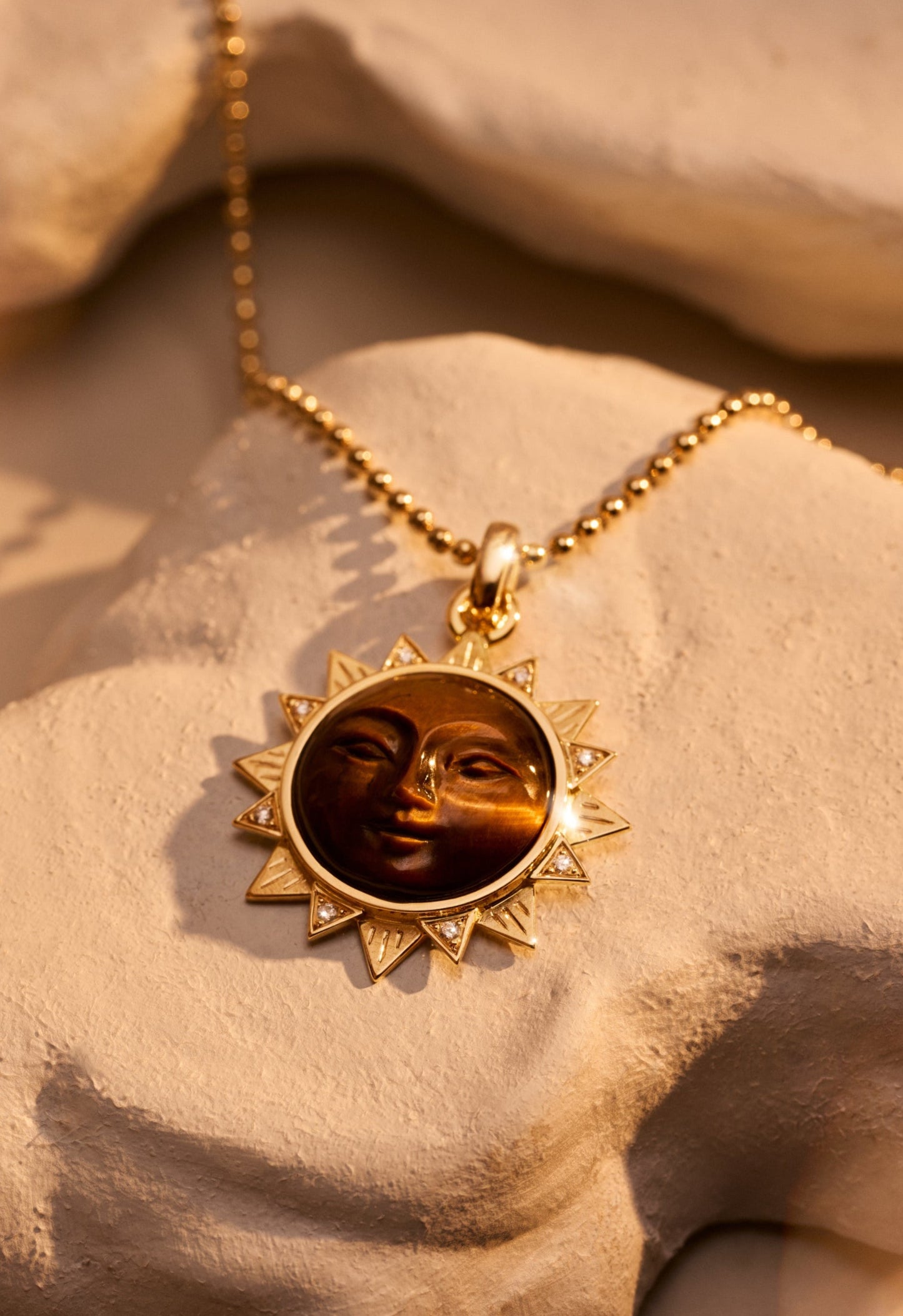 Noon on the Mara Mara Pendant
