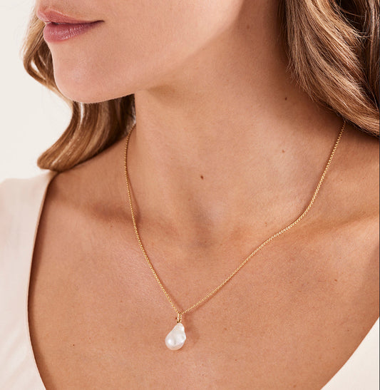 Baroque Pearl Necklace