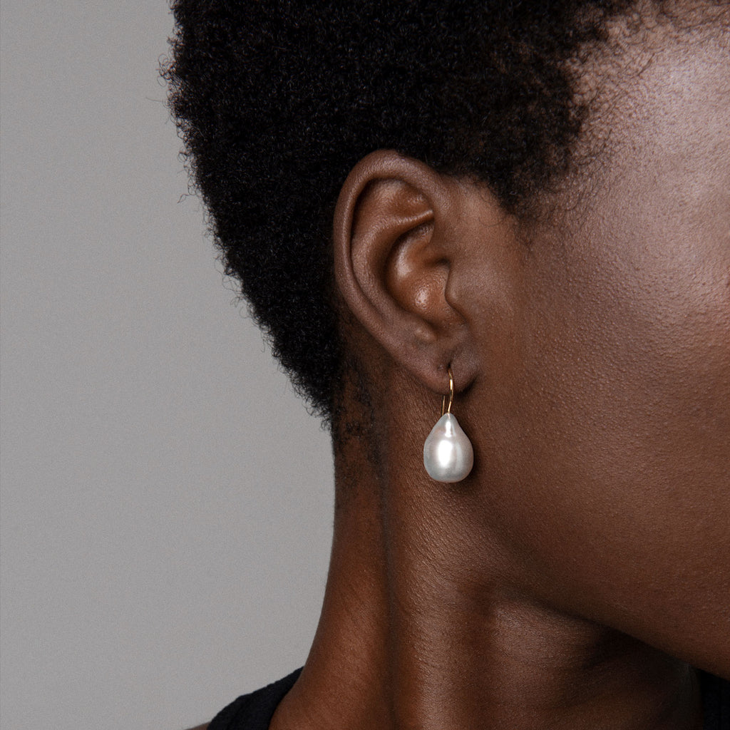 The Beauty Of Simple Drop Earrings