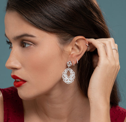 This type of earrings will make you feel like a queen