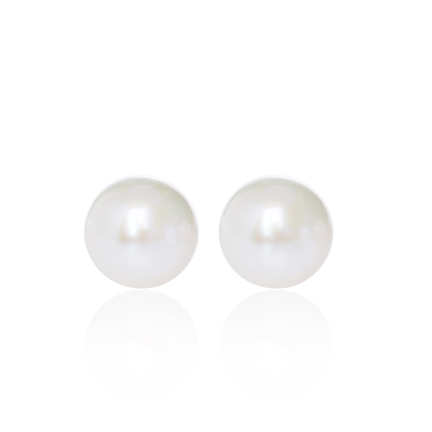 Front view of our Big Pearl Studs handmade in Switzerland in 18ct yellow gold by McFarlane Fine Jewellery